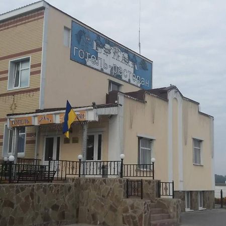 Отель Брама Hlukhiv Экстерьер фото